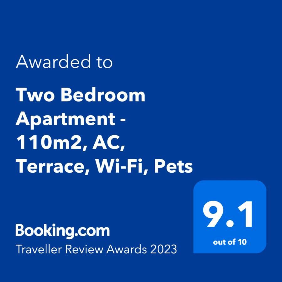 Two Bedroom Apartment - 110M2, Ac, Terrace, Wi-Fi Lagos Esterno foto