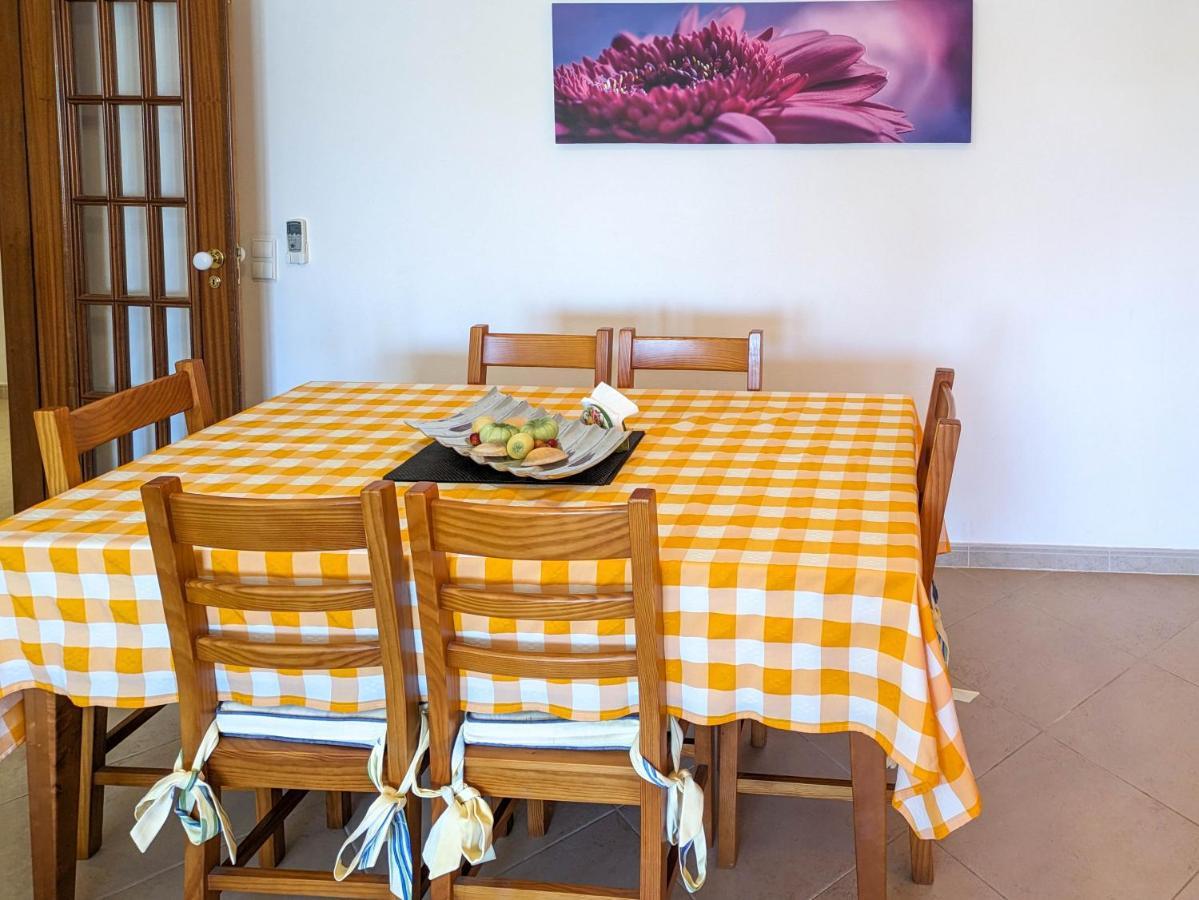 Two Bedroom Apartment - 110M2, Ac, Terrace, Wi-Fi Lagos Esterno foto