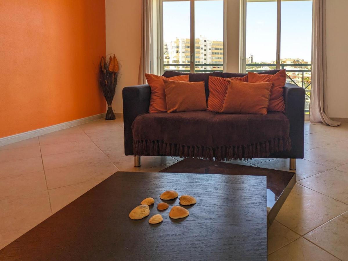 Two Bedroom Apartment - 110M2, Ac, Terrace, Wi-Fi Lagos Esterno foto