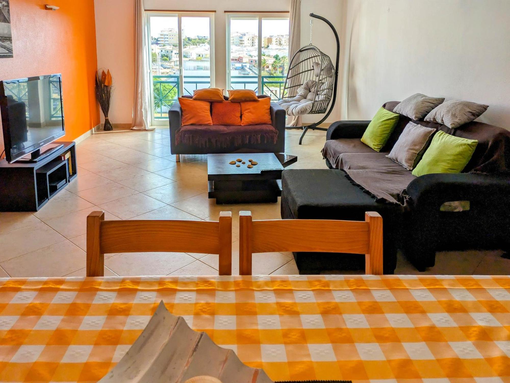 Two Bedroom Apartment - 110M2, Ac, Terrace, Wi-Fi Lagos Esterno foto