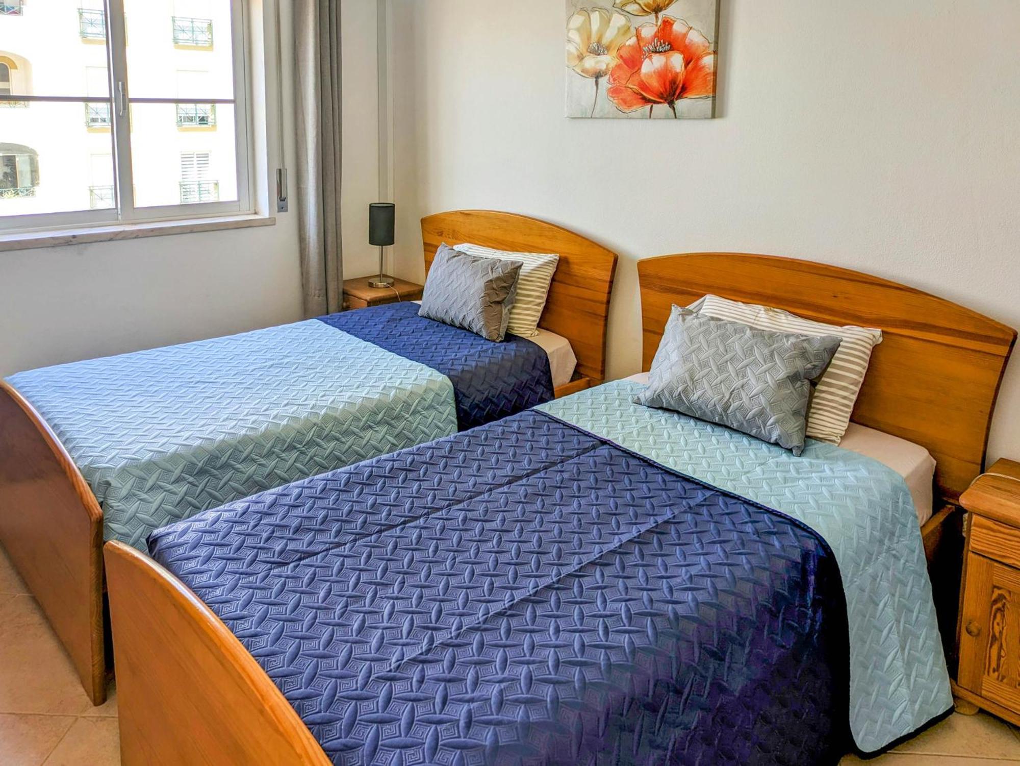 Two Bedroom Apartment - 110M2, Ac, Terrace, Wi-Fi Lagos Esterno foto