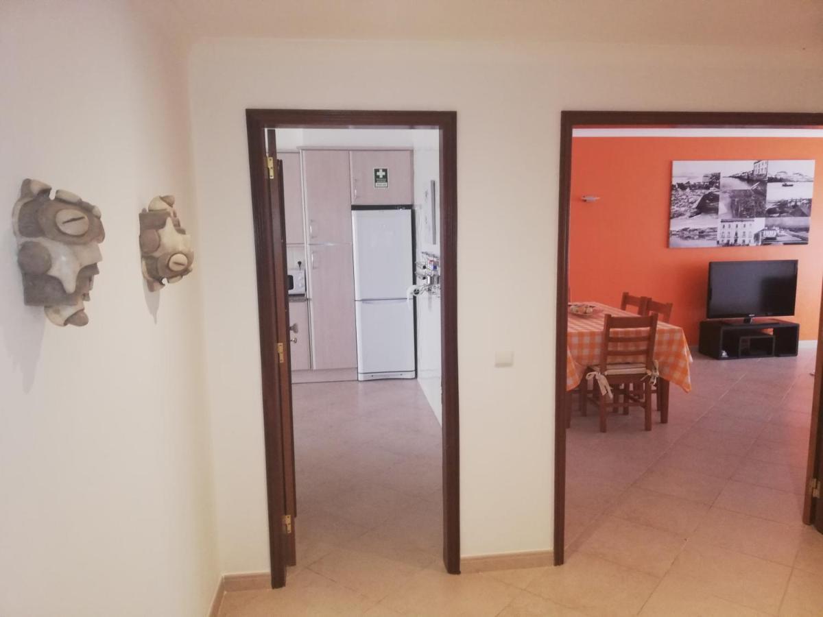 Two Bedroom Apartment - 110M2, Ac, Terrace, Wi-Fi Lagos Esterno foto
